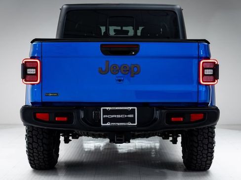 Used 2023 Jeep Gladiator Rubicon w/ LED Lighting Group AWD/4WD image 35