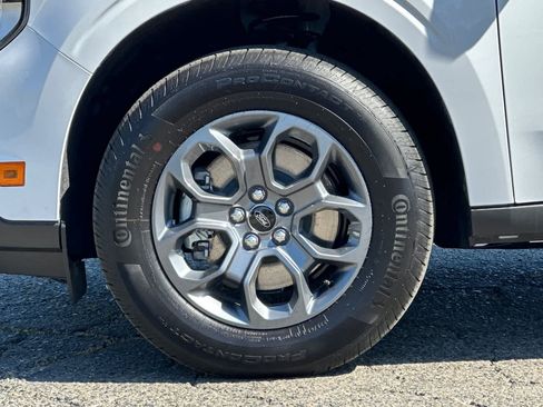 New 2025 Ford Maverick XLT image 26