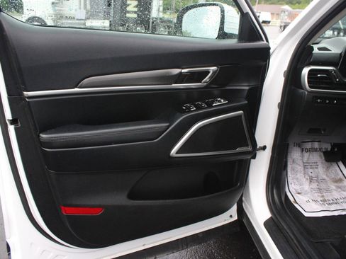 Used 2023 Kia Telluride S w/ S Sunroof Package AWD/4WD image 12