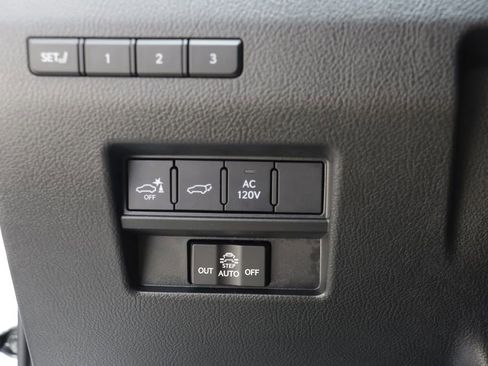 Used 2026 Lexus GX 550 w/ Accessory Package (2T) AWD/4WD image 15