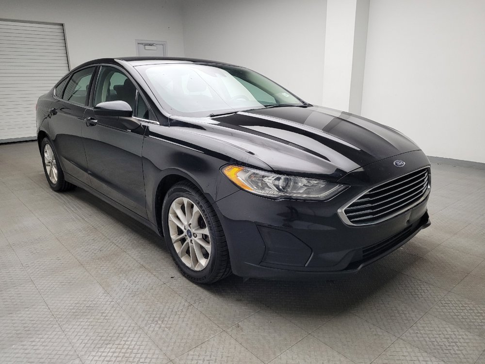 Used 2020 Ford Fusion SE FWD image 13