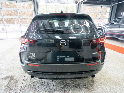 Used 2025 MAZDA CX-50 AWD 2.5 Hybrid w/ Premium Pkg image 3