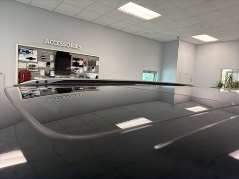 Used 2016 Ford Explorer XLT w/ Equipment Group 202A AWD/4WD image 24