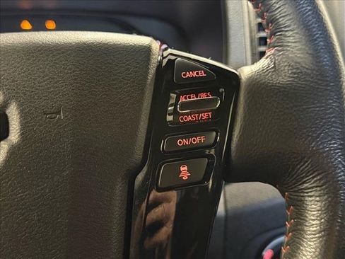 Used 2022 Nissan Frontier PRO-4X image 24