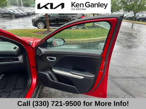 Certified 2025 Kia K4 GT-Line FWD image 57