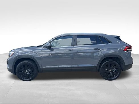 New 2026 Volkswagen Atlas Cross Sport SE image 7