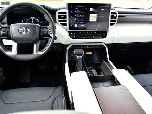 Used 2024 Toyota Sequoia Capstone image 27