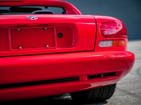 Used 1994 Dodge Viper RT/10 image 14