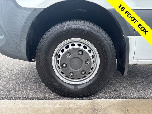 Used 2021 Freightliner Sprinter 3500 image 13