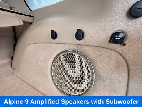 Used 2018 Jeep Grand Cherokee Overland image 12