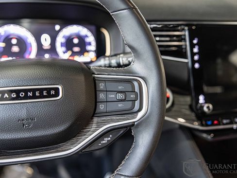 Used 2022 Jeep Wagoneer Series II w/ Flexible Seating Group image 26