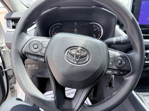 Used 2024 Toyota RAV4 LE FWD image 11