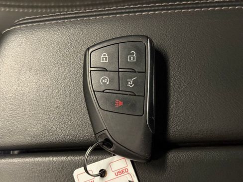 Used 2023 Buick Envision Preferred w/ Sport Touring Package AWD/4WD image 18