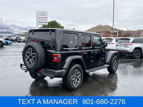 New 2026 Jeep Wrangler Unlimited Sahara AWD/4WD image 5