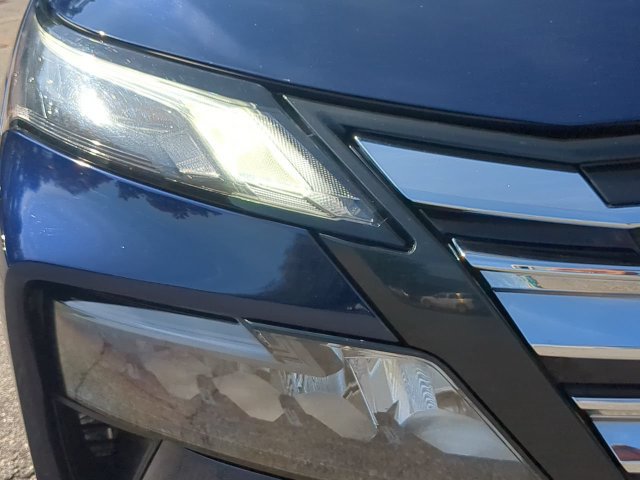Used 2024 Nissan Rogue SV AWD/4WD image 9