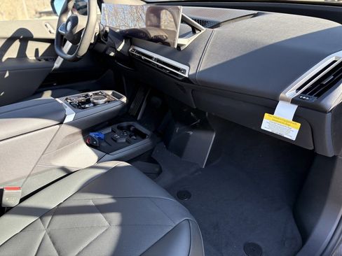 Used 2025 BMW iX xDrive50 w/ Sport Package image 25
