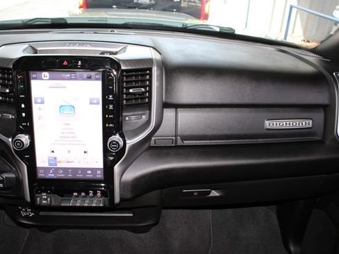 Used 2025 RAM 2500 Big Horn AWD/4WD image 24