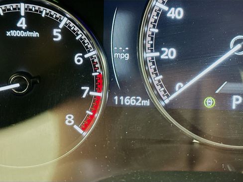 Used 2025 MAZDA MAZDA3 s image 19