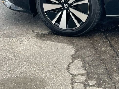 Used 2022 Nissan Altima 2.5 SV image 11