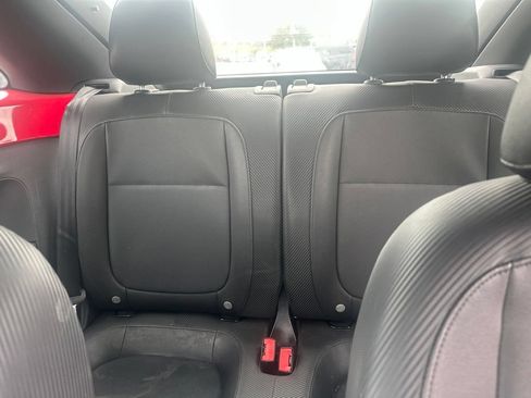 Used 2014 Volkswagen Beetle 2.5 FWD image 10