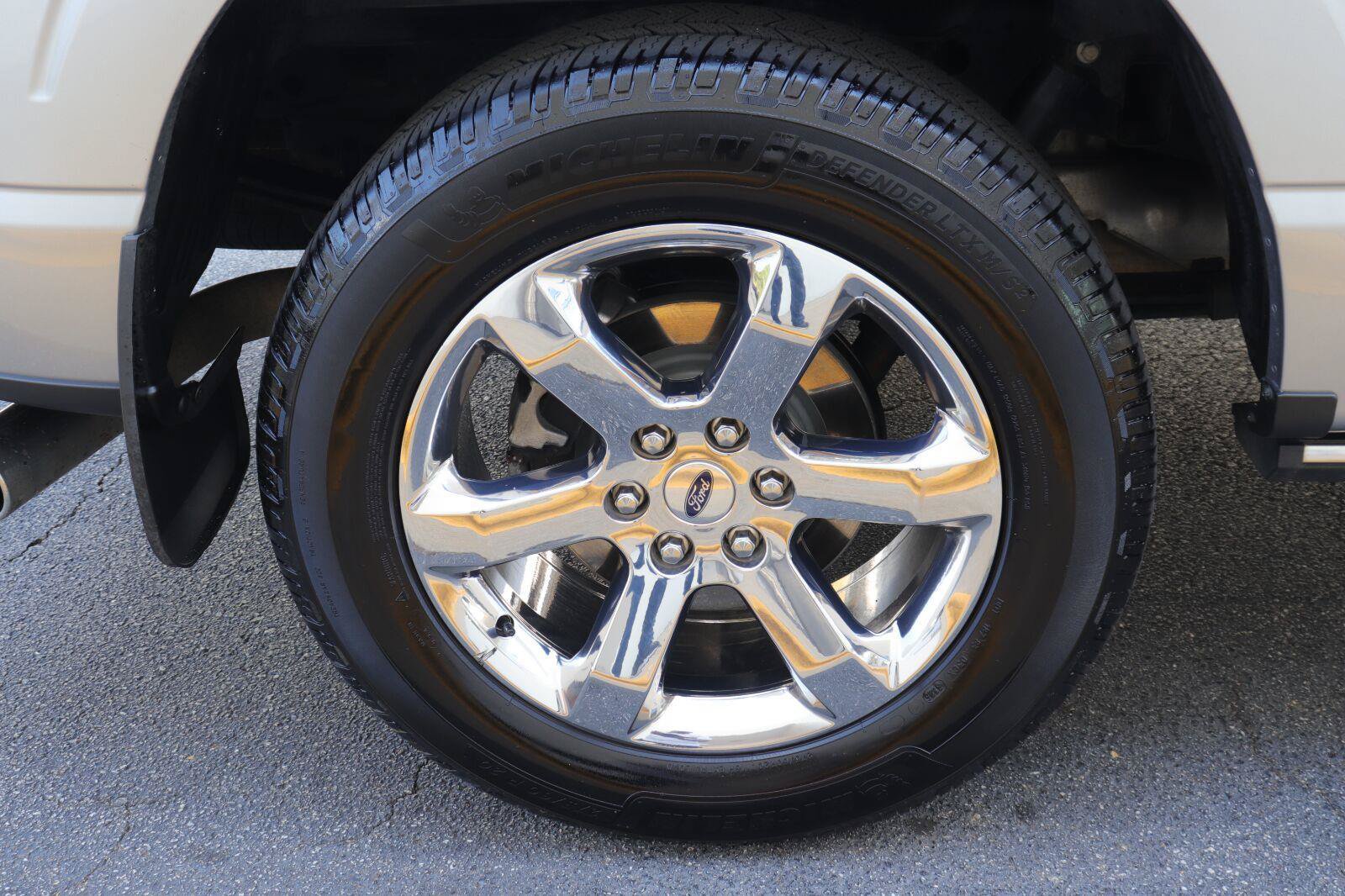Used 2022 Ford F150 Lariat w/ Equipment Group 502A High RWD image 39