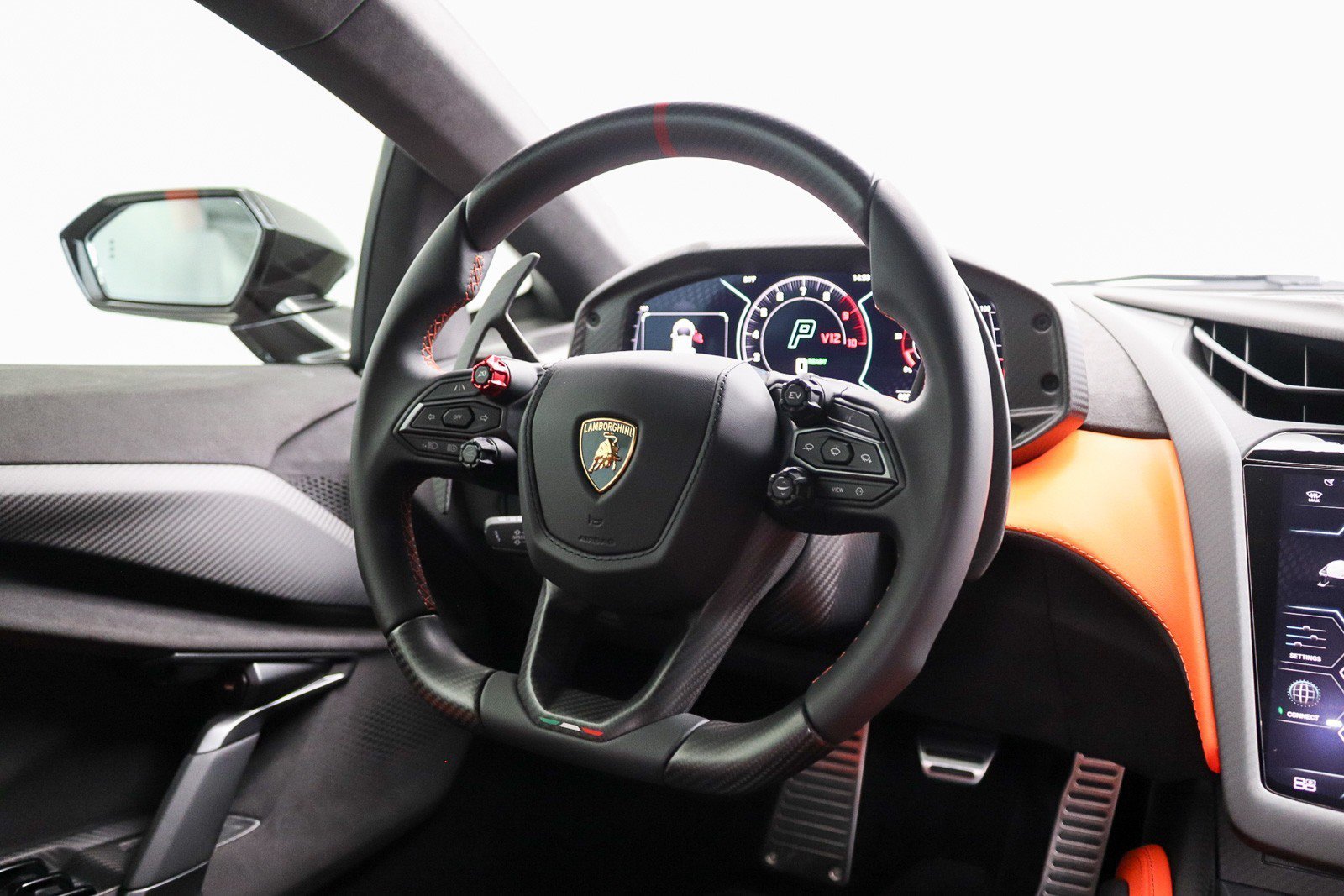 Used 2024 Lamborghini Revuelto AWD/4WD image 19