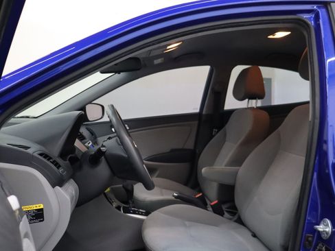 Used 2014 Hyundai Accent GLS FWD image 13