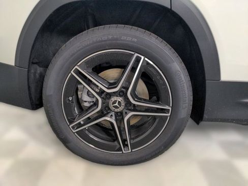 New 2024 Mercedes-Benz GLB 250 image 25