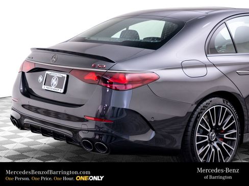 New 2026 Mercedes-Benz E 53 AMG e 4MATIC Sedan image 35
