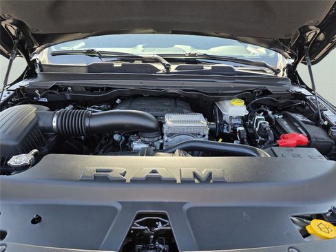 New 2026 RAM 1500 Big Horn AWD/4WD image 36