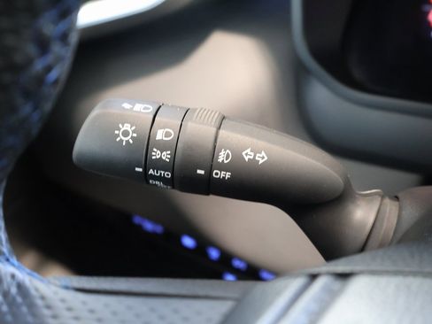 Used 2024 Toyota Tundra Platinum image 17