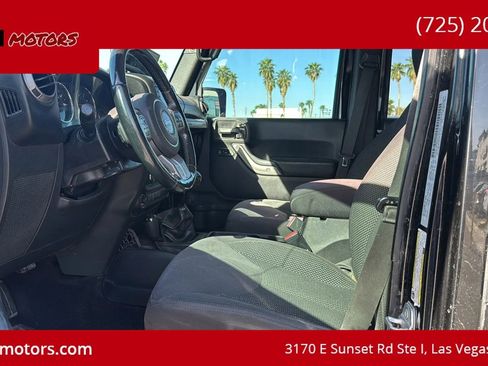 Used 2016 Jeep Wrangler Unlimited Sport image 9