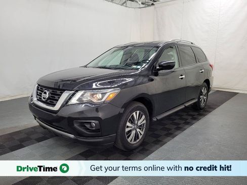 Used 2018 Nissan Pathfinder SV AWD/4WD image 1