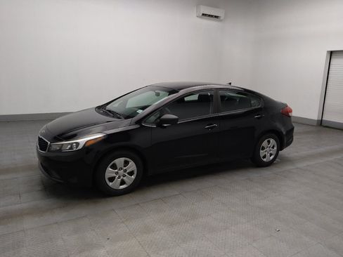 Used 2018 Kia Forte LX w/ LX Rear Camera Package image 2