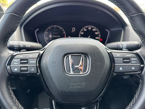 Used 2025 Honda Civic Sport image 11