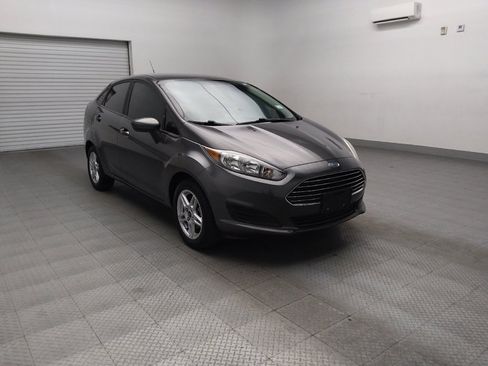 Used 2018 Ford Fiesta SE image 13