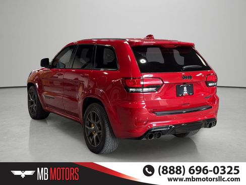 Used 2020 Jeep Grand Cherokee Trackhawk AWD/4WD image 3