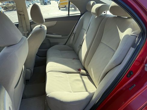 Used 2010 Toyota Corolla LE image 10