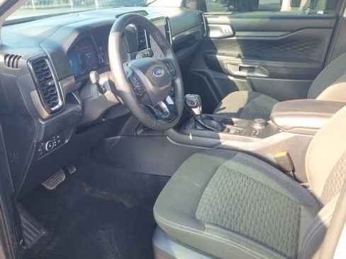 Used 2025 Ford Ranger XLT w/ Equipment Group 301A High AWD/4WD image 8