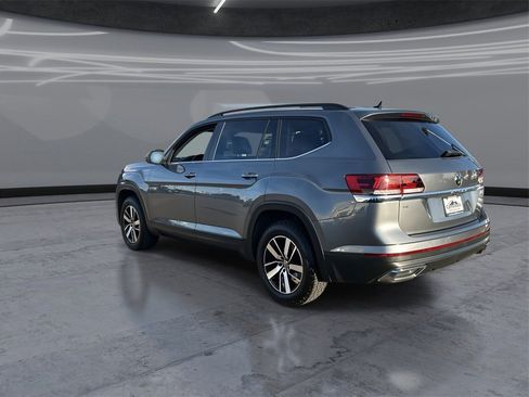 Certified 2023 Volkswagen Atlas SE image 4