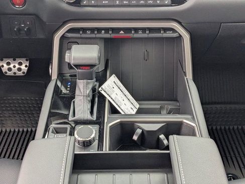 New 2026 Toyota Tundra Limited AWD/4WD image 19