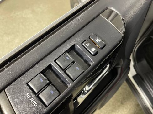 Certified 2018 Toyota 4Runner 4WD image 16