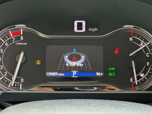Used 2017 Honda Pilot Touring image 25