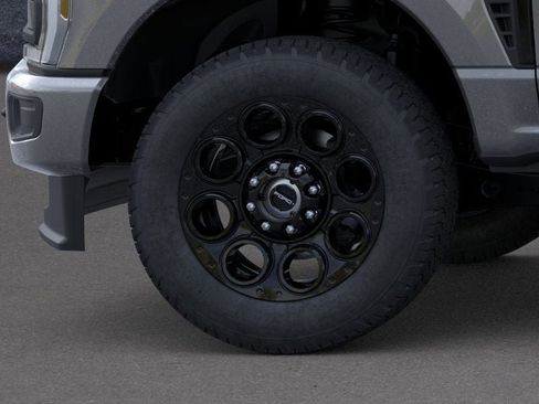 New 2025 Ford F250 XLT w/ Black Appearance Package image 19