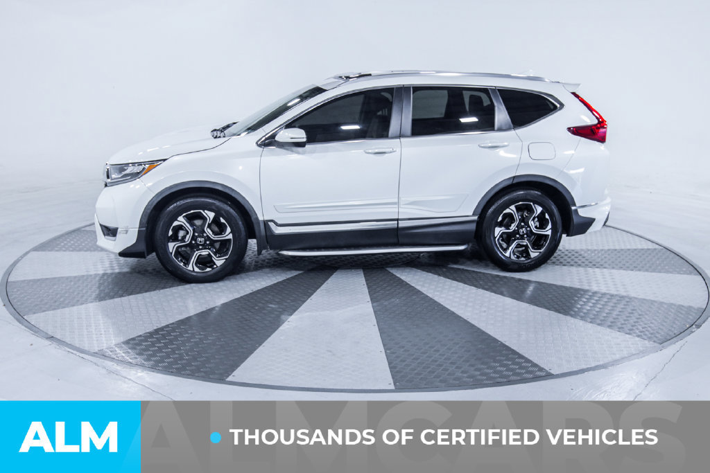 Used 2017 Honda CR-V Touring image 4