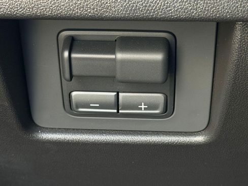 Used 2026 GMC Canyon Denali w/ LPO, Denali Black Edition AWD/4WD image 39