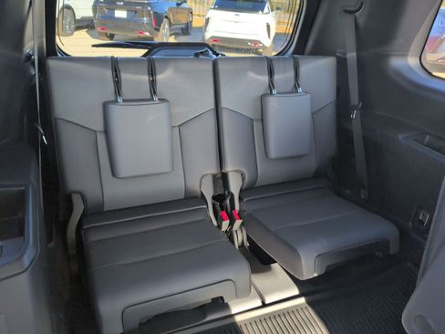 Used 2024 Lexus GX 550 w/ Accessory Package (2T) image 34