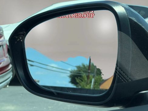 Used 2023 Mitsubishi Outlander SE FWD image 27