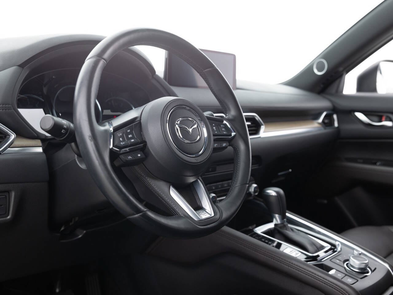 Used 2021 MAZDA CX-5 Signature AWD/4WD image 23
