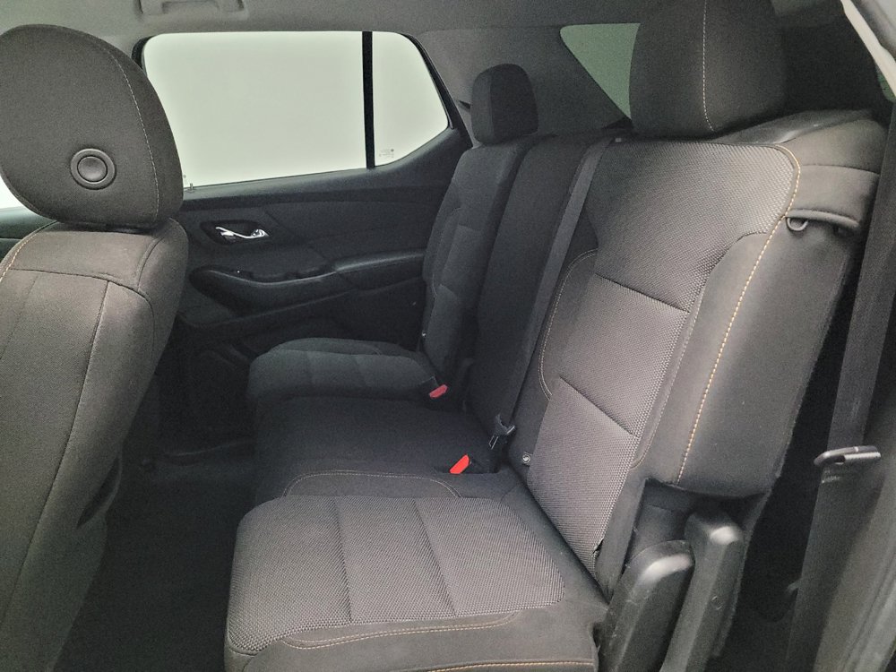 Used 2019 Chevrolet Traverse LS FWD image 17